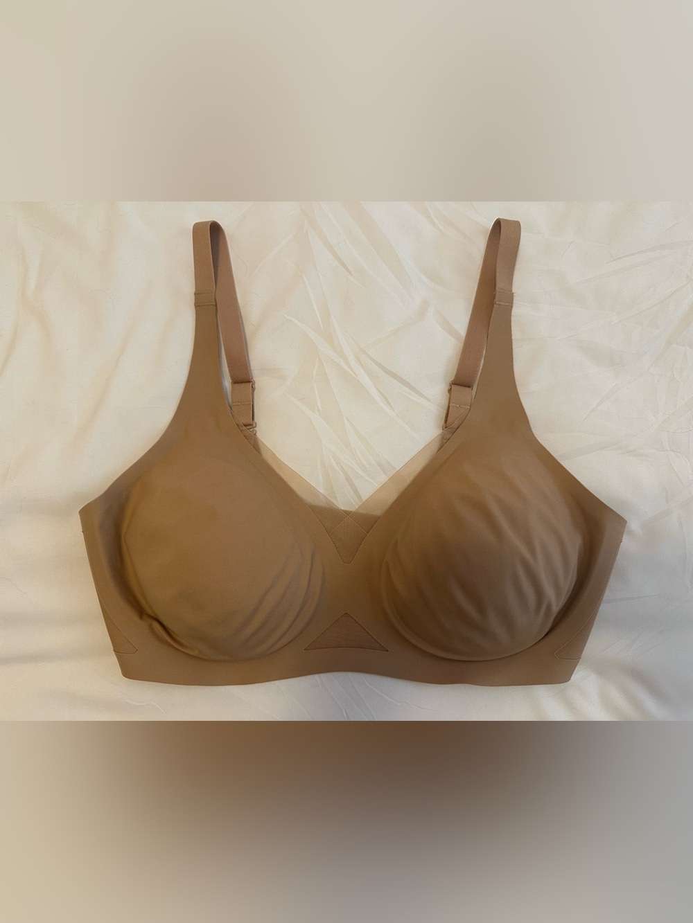 NWOT Honeylove CrossOver V-Neck Bra